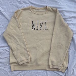 COW NIKE SWEATSHIRT 🐄